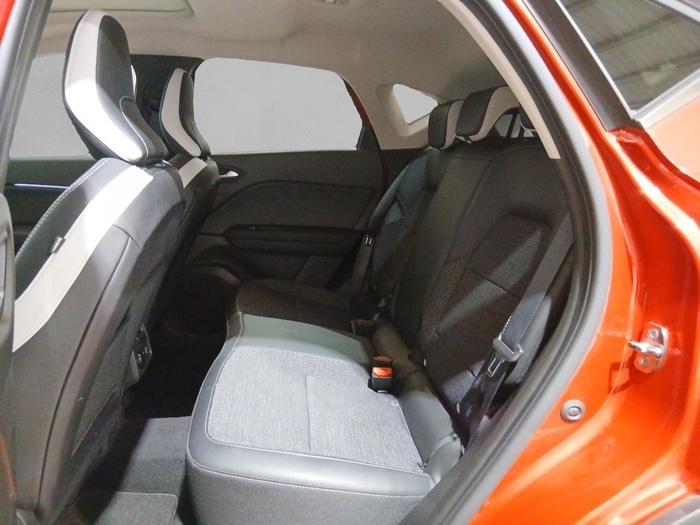 Renault Captur TCe 140 Micro Híbrido Fast Track 103 kW (140 CV) - 9 Renault Captur TCe 140 Micro Híbrido Fast Track 103 kW (140 CV) - 9