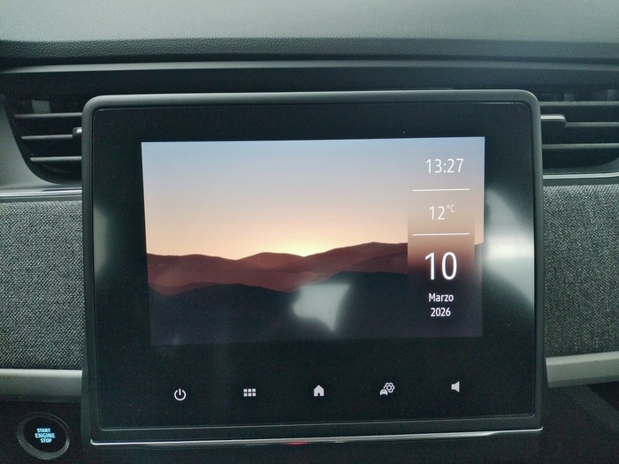 Renault Zoe Intens 80 kW R110 Batería 50kWh 79 kW (108 CV) - 6 Renault Zoe Intens 80 kW R110 Batería 50kWh 79 kW (108 CV) - 6