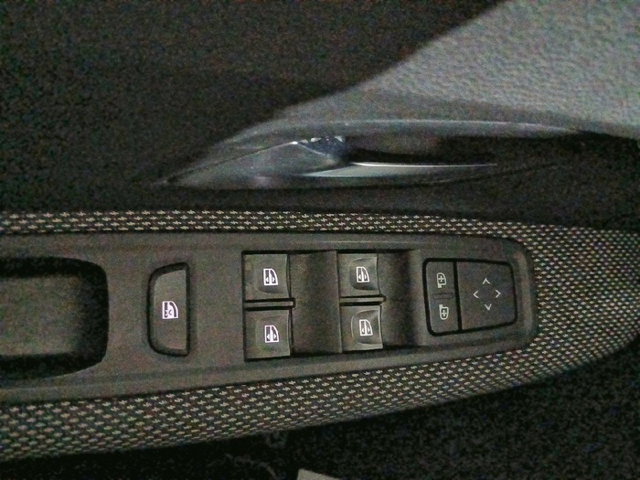 Dacia Logan Comfort LPG ECO-G 74 kW (100 CV) - 16 Dacia Logan Comfort LPG ECO-G 74 kW (100 CV) - 16