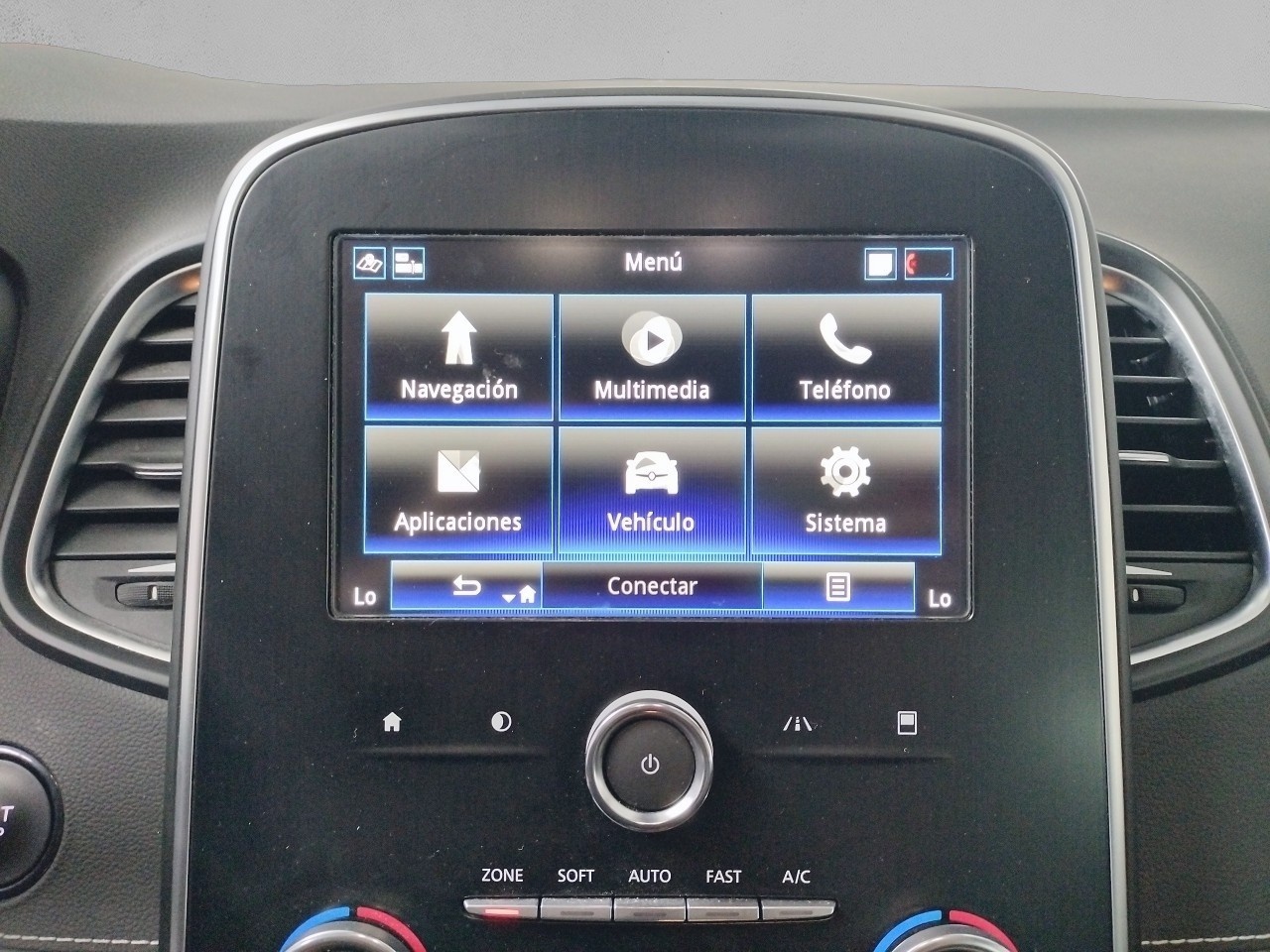 Renault Grand Scenic Zen TCe 103 kW (140 CV) GPF - 6