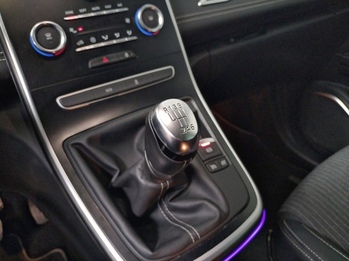 Renault Grand Scenic Zen TCe 103 kW (140 CV) GPF - 7 Renault Grand Scenic Zen TCe 103 kW (140 CV) GPF - 7