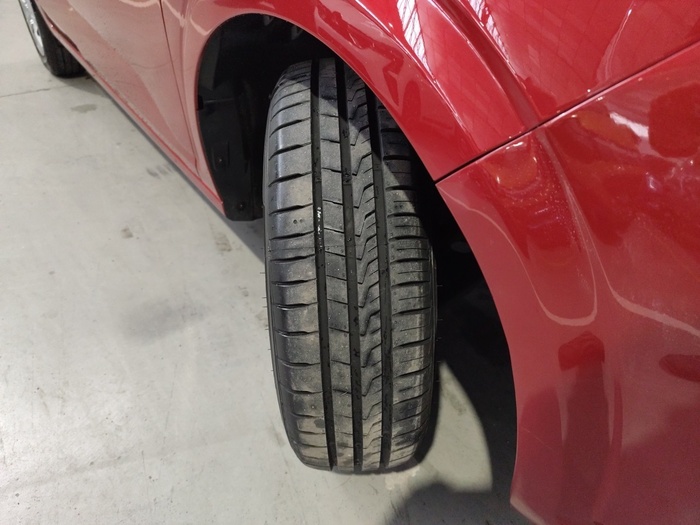 Dacia Sandero Essential TCe 66 kW (91 CV) - 12 Dacia Sandero Essential TCe 66 kW (91 CV) - 12