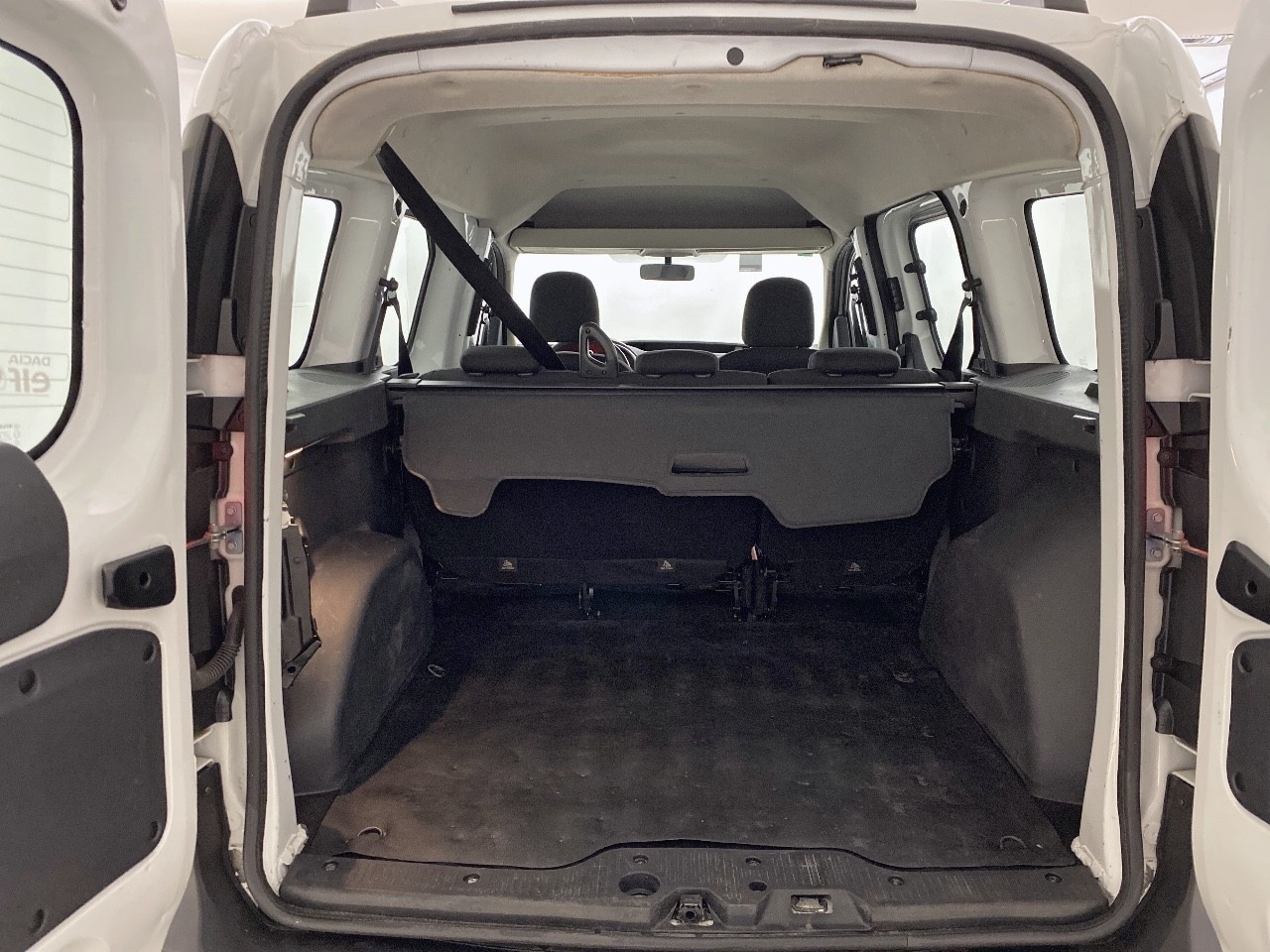 Dacia Dokker Stepway dCi 55 kW (75 CV) - 12