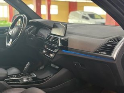 BMW X3 xDrive30e 215 kW (292 CV) BMW X3 xDrive30e 215 kW (292 CV)