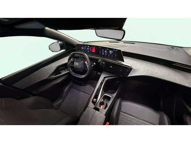 Peugeot5008 Hybrid 1.2 Allure eDCS6 107 kW (145 CV) Vehículo usado en Barcelona - 14