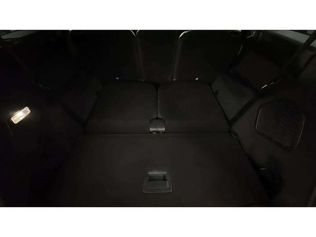 Peugeot5008 Hybrid 1.2 Allure eDCS6 107 kW (145 CV) Vehículo usado en Barcelona - 20