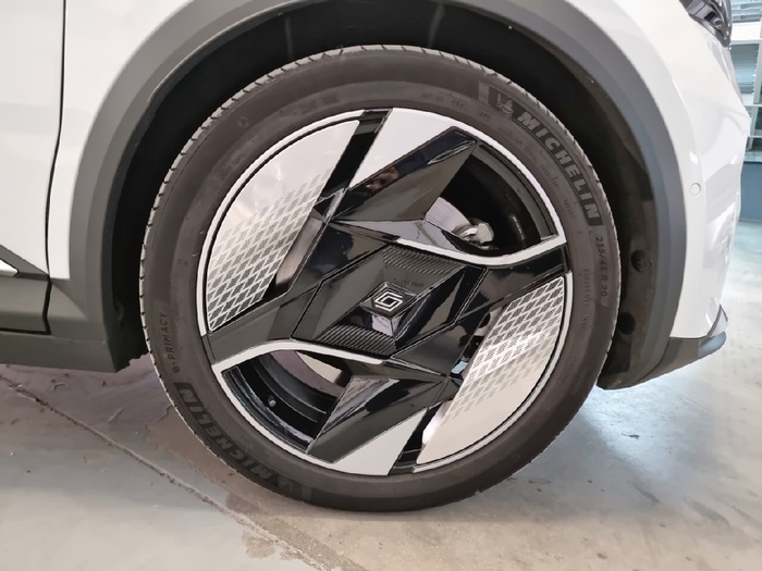 Renault Scenic Iconic Gran autonomía E-Tech 160 kW (218 CV) - 10 Renault Scenic Iconic Gran autonomía E-Tech 160 kW (218 CV) - 10