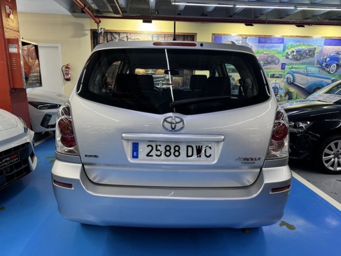 ToyotaVerso 1.8 VVT-i Sol 95 kW (129 CV) Vehículo usado en Barcelona - 9 ToyotaVerso 1.8 VVT-i Sol 95 kW (129 CV) Vehículo usado en Barcelona - 9