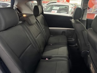 Toyota Verso 1.8 VVT-i Sol 95 kW (129 CV) Toyota Verso 1.8 VVT-i Sol 95 kW (129 CV)