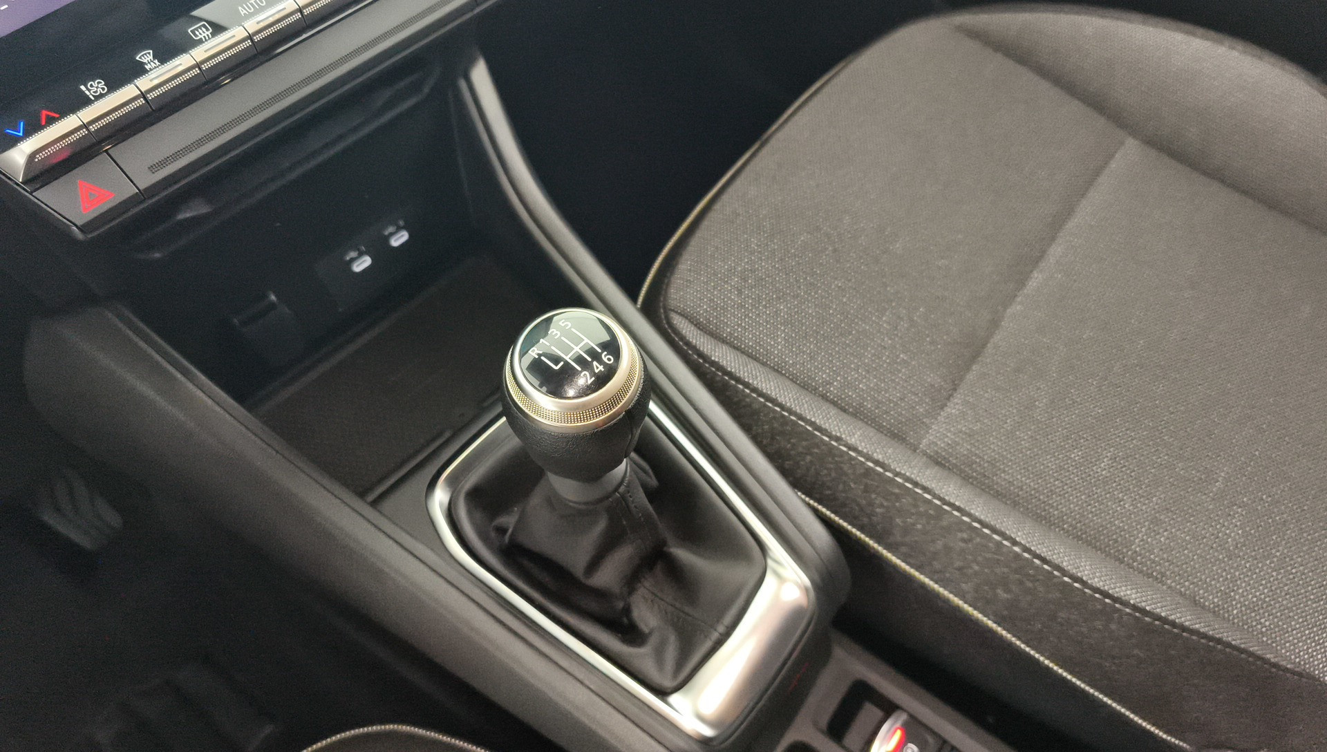 Renault Captur Techno Eco-G 74 kW (100 CV) - 22