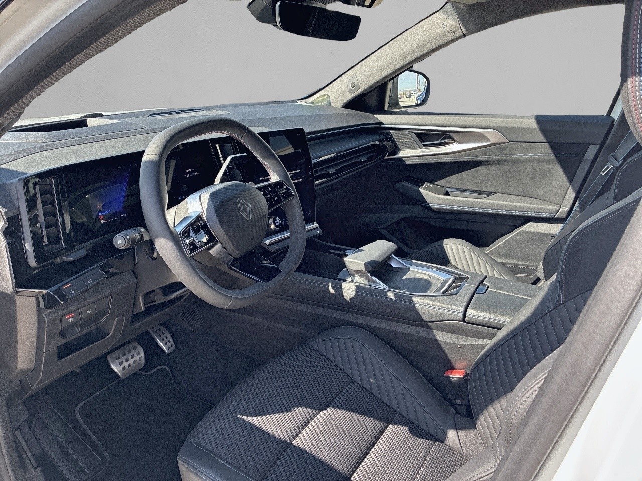 Renault Austral Esprit Alpine E-Tech Hybrid 147 kW (200 CV) - 4