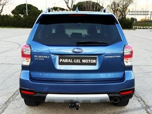 Subaru Forester 2.0 Executive Lineartronic 110 kW (150 CV)