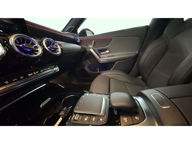 Mercedes-BenzCLA 35 AMG Shooting Brake 4Matic+ 225 kW (306 CV) Vehículo usado en Barcelona - 16