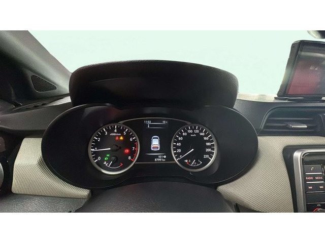 NissanMicra 1.0 G Visia 52 kW (71 CV) Vehículo usado en Barcelona - 12