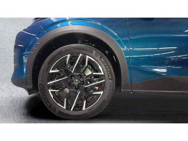 Peugeot5008 Hybrid 1.2 Allure eDCS6 100 kW (136 CV) Vehículo usado en Barcelona - 21