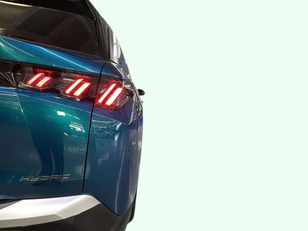 Peugeot 5008 Hybrid 1.2 Allure eDCS6 100 kW (136 CV)