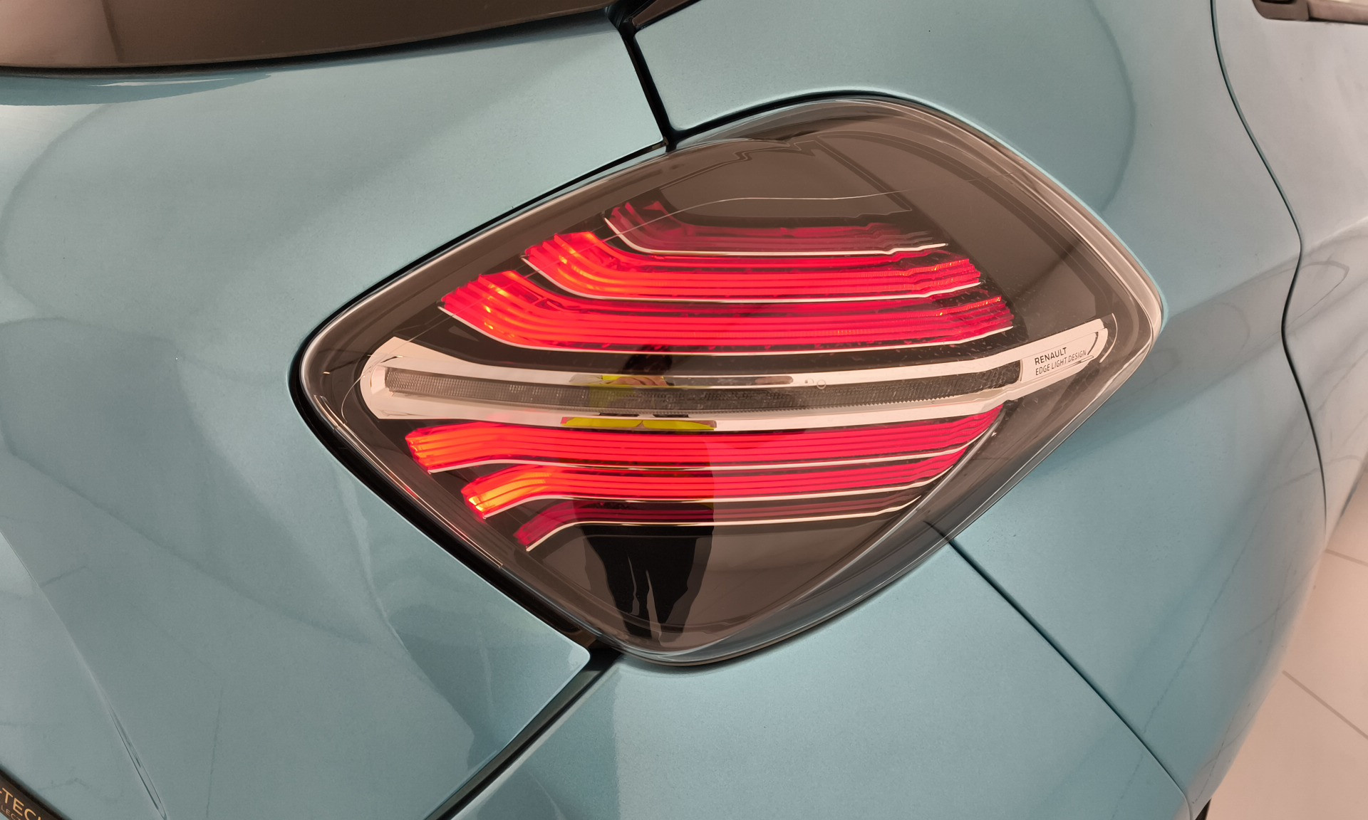 Renault Zoe Evolution R110 batería 50kWh 79 kW (108 CV) - 8