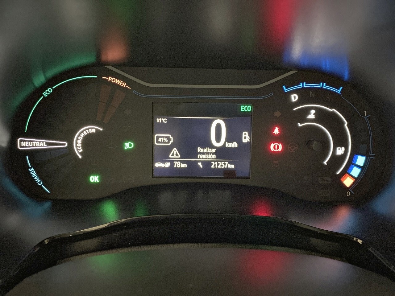 Dacia Spring Comfort Plus Electric 33 kW (45 CV) - 9