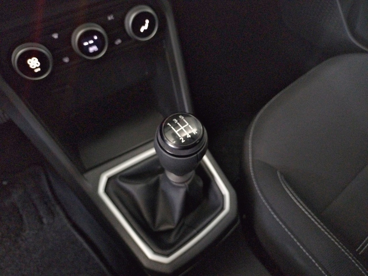 Dacia Sandero Expression TCe 66 kW (90 CV) - 8