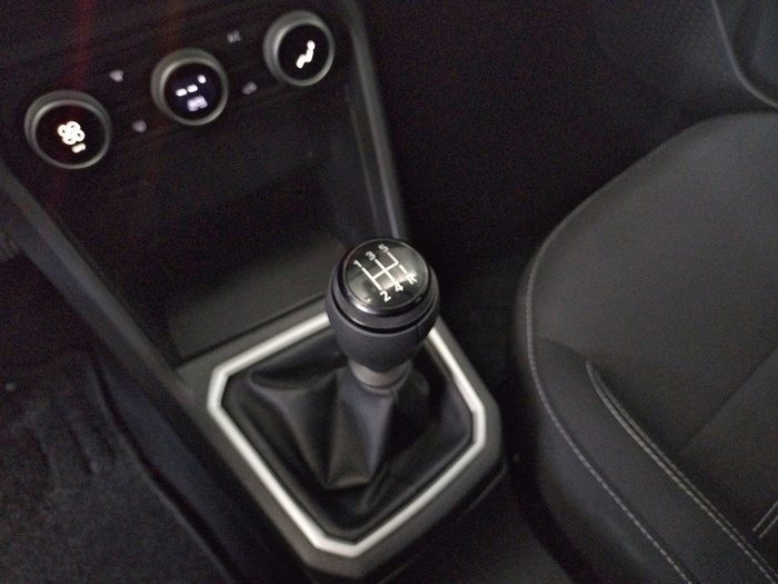 Dacia Sandero Expression TCe 66 kW (90 CV) - 8 Dacia Sandero Expression TCe 66 kW (90 CV) - 8