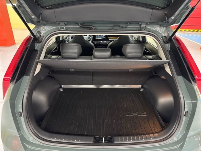 KiaNiro 1.6 GDi HEV Drive 104 kW (141 CV) Vehículo usado en Barcelona - 7 KiaNiro 1.6 GDi HEV Drive 104 kW (141 CV) Vehículo usado en Barcelona - 7