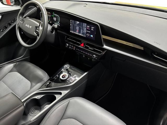 KiaNiro 1.6 GDi HEV Drive 104 kW (141 CV) Vehículo usado en Barcelona - 10 KiaNiro 1.6 GDi HEV Drive 104 kW (141 CV) Vehículo usado en Barcelona - 10