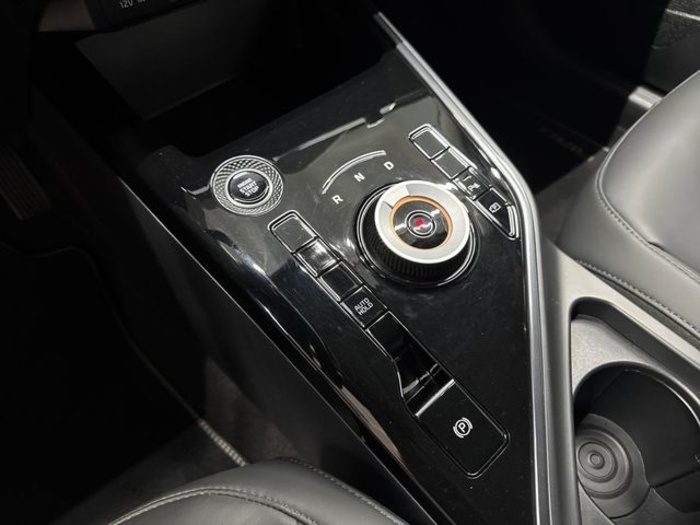 KiaNiro 1.6 GDi HEV Drive 104 kW (141 CV) Vehículo usado en Barcelona - 16 KiaNiro 1.6 GDi HEV Drive 104 kW (141 CV) Vehículo usado en Barcelona - 16