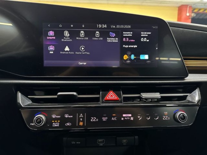 KiaNiro 1.6 GDi HEV Drive 104 kW (141 CV) Vehículo usado en Barcelona - 18 KiaNiro 1.6 GDi HEV Drive 104 kW (141 CV) Vehículo usado en Barcelona - 18