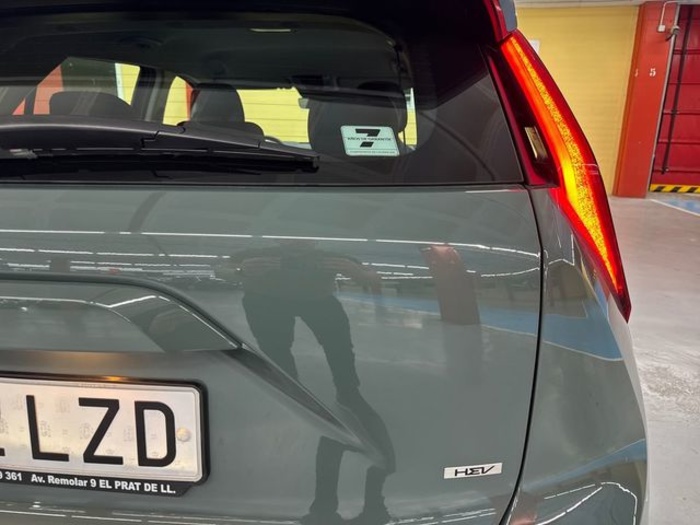 KiaNiro 1.6 GDi HEV Drive 104 kW (141 CV) Vehículo usado en Barcelona - 23 KiaNiro 1.6 GDi HEV Drive 104 kW (141 CV) Vehículo usado en Barcelona - 23