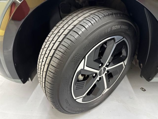 KiaNiro 1.6 GDi HEV Drive 104 kW (141 CV) Vehículo usado en Barcelona - 25