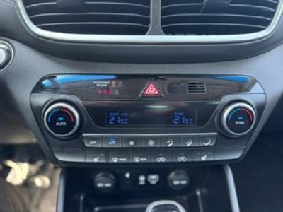 Hyundai Tucson 1.6 TGDI Tecno Sky Safe 4x2 130 kW (177 CV) Hyundai Tucson 1.6 TGDI Tecno Sky Safe 4x2 130 kW (177 CV)