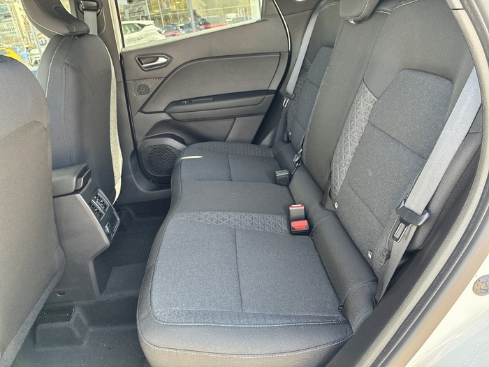 Renault Captur Evolution TCE 160 Mild Hybrid 118 kW (160 CV) EDC - 9 Renault Captur Evolution TCE 160 Mild Hybrid 118 kW (160 CV) EDC - 9