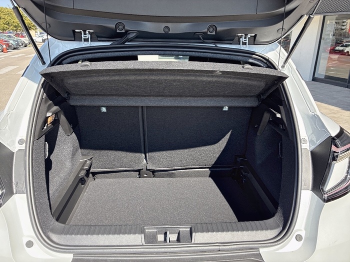 Renault Captur Evolution TCE 160 Mild Hybrid 118 kW (160 CV) EDC - 12 Renault Captur Evolution TCE 160 Mild Hybrid 118 kW (160 CV) EDC - 12