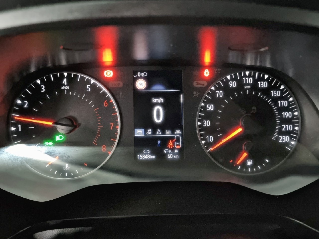 Renault Captur Evolution GPF TCe 103 kW (140 CV) - 8