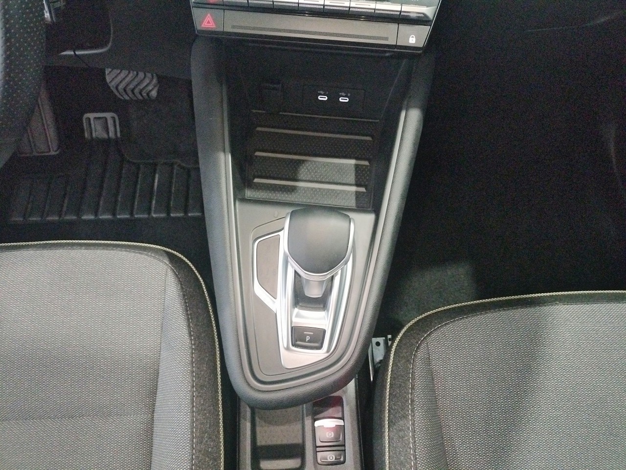 Renault Symbioz Iconic E-Tech full hybrid 107 kW (145 CV) - 7