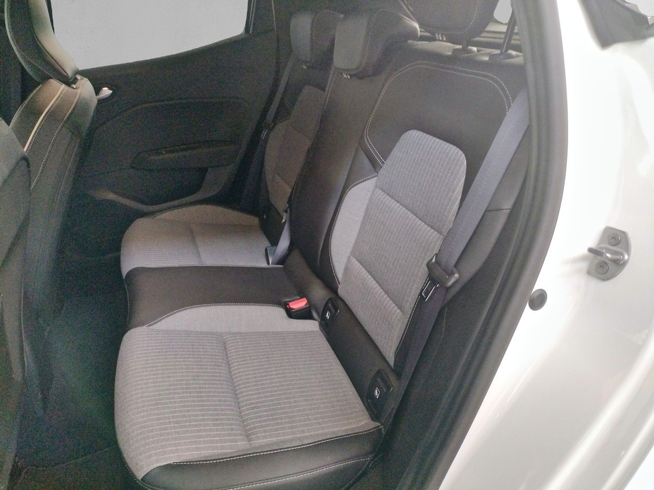 Renault Clio Techno Eco-G 74 kW (100 CV) - 9