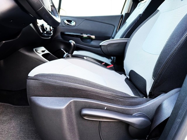 RenaultCaptur Intens Energy TCe 66 kW (90 CV) Vehículo usado en Barcelona - 6