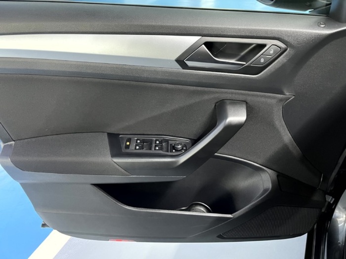 VolkswagenT-Roc Life 1.5 TSI 110 kW (150 CV) DSG Vehículo usado en Barcelona - 14 VolkswagenT-Roc Life 1.5 TSI 110 kW (150 CV) DSG Vehículo usado en Barcelona - 14