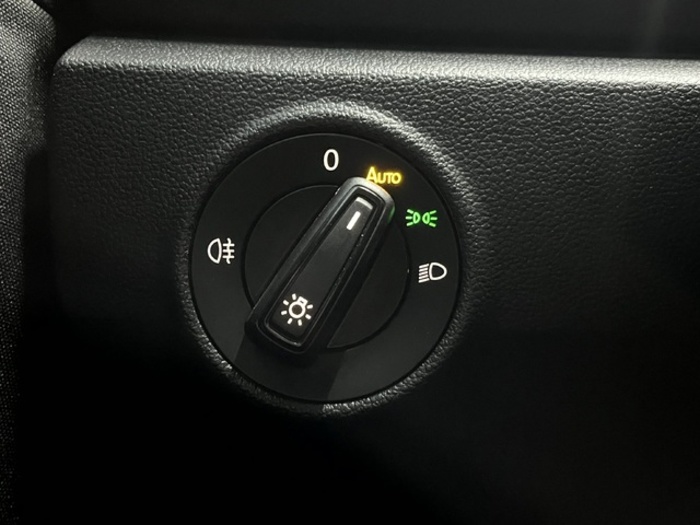 VolkswagenT-Roc Life 1.5 TSI 110 kW (150 CV) DSG Vehículo usado en Barcelona - 15 VolkswagenT-Roc Life 1.5 TSI 110 kW (150 CV) DSG Vehículo usado en Barcelona - 15