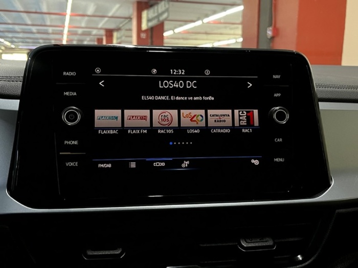 VolkswagenT-Roc Life 1.5 TSI 110 kW (150 CV) DSG Vehículo usado en Barcelona - 22 VolkswagenT-Roc Life 1.5 TSI 110 kW (150 CV) DSG Vehículo usado en Barcelona - 22