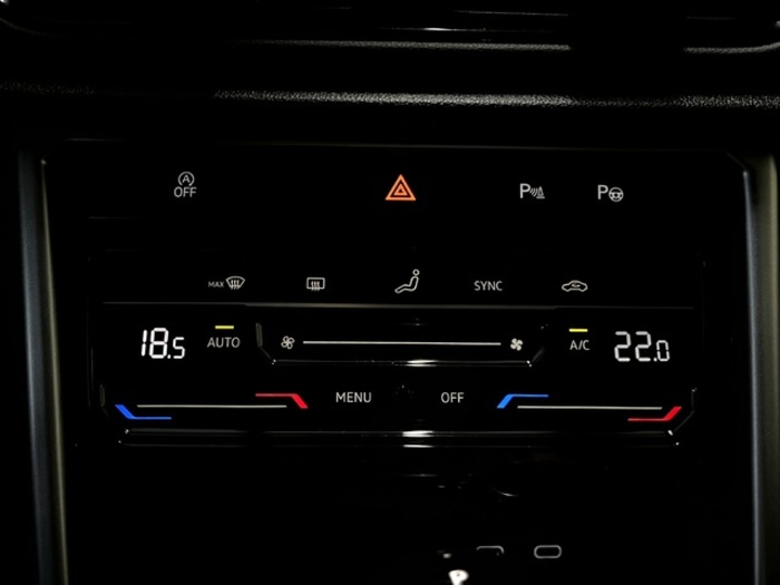 VolkswagenT-Roc Life 1.5 TSI 110 kW (150 CV) DSG Vehículo usado en Barcelona - 23 VolkswagenT-Roc Life 1.5 TSI 110 kW (150 CV) DSG Vehículo usado en Barcelona - 23