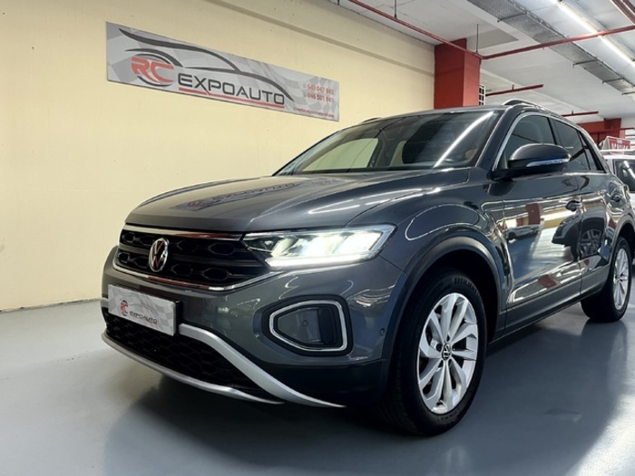 VolkswagenT-Roc Life 1.5 TSI 110 kW (150 CV) DSG Vehículo usado en Barcelona - 31 VolkswagenT-Roc Life 1.5 TSI 110 kW (150 CV) DSG Vehículo usado en Barcelona - 31