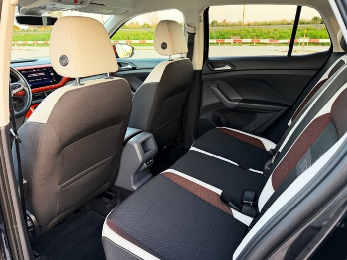 VolkswagenT-Cross Sport 1.5 TSI 110 kW (150 CV) DSG Vehículo usado en Barcelona - 8 VolkswagenT-Cross Sport 1.5 TSI 110 kW (150 CV) DSG Vehículo usado en Barcelona - 8