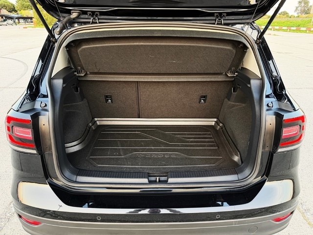 VolkswagenT-Cross Sport 1.5 TSI 110 kW (150 CV) DSG Vehículo usado en Barcelona - 31