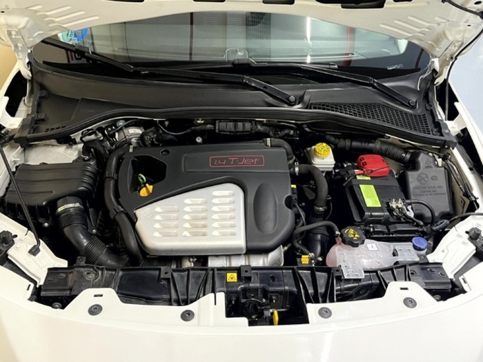 FiatTipo 1.4 T-Jet Gasolina/GLP Easy 88 kW (120 CV) Vehículo usado en Barcelona - 28 FiatTipo 1.4 T-Jet Gasolina/GLP Easy 88 kW (120 CV) Vehículo usado en Barcelona - 28