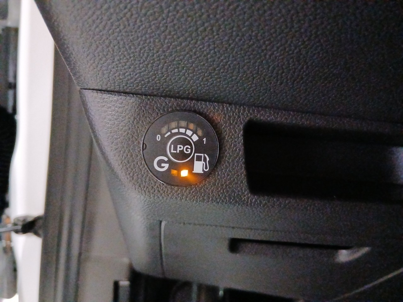 Renault Clio Techno Eco-G 74 kW (100 CV) - 15