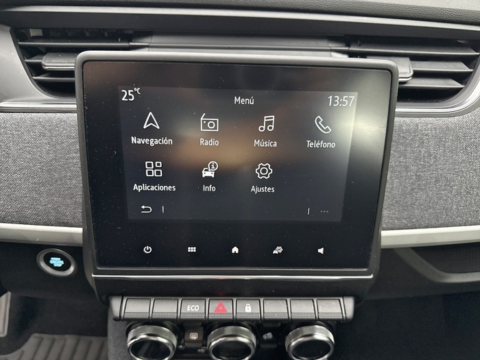 Renault Zoe Evolution R110 batería 50kWh 79 kW (108 CV) - 9 Renault Zoe Evolution R110 batería 50kWh 79 kW (108 CV) - 9