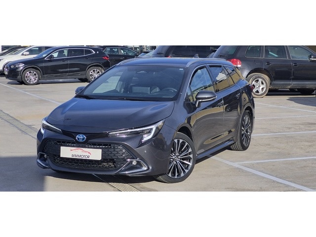 ToyotaCorolla Touring Sports 140H Style 103 kW (140 CV) Vehículo usado en Barcelona - 1