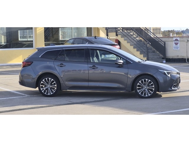 ToyotaCorolla Touring Sports 140H Style 103 kW (140 CV) Vehículo usado en Barcelona - 5