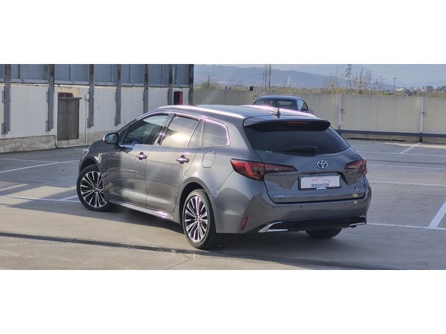 ToyotaCorolla Touring Sports 140H Style 103 kW (140 CV) Vehículo usado en Barcelona - 6